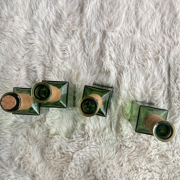 Recycled Glass Bottle With Raffia Around The Neck And Stopper 11” - Picture 6 of 6